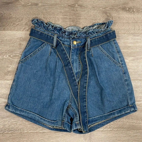 Shein Retro High Rise Pleated Paper Bag Waist Denim Jean Shorts 4 - Picture 1 of 11